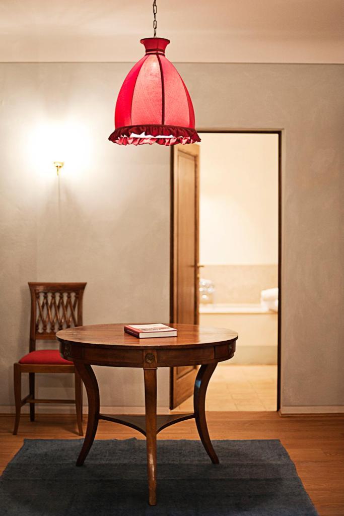 La Locanda Di เชโตนา ภายนอก รูปภาพ